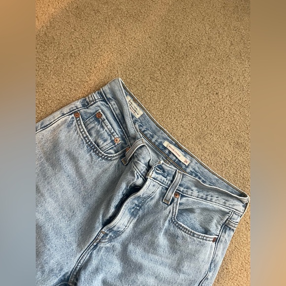 Levi’s Wedgie Straight - Picture 3 of 4